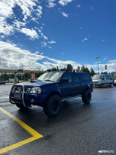 Nissan Navara 2003, photo 2/3