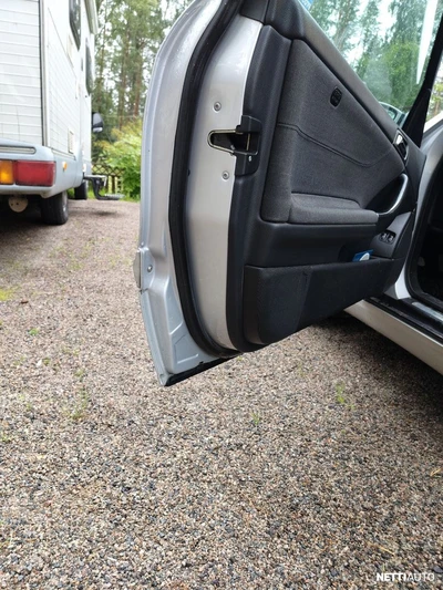 Mercedes-Benz C 2006, kuva 4/9