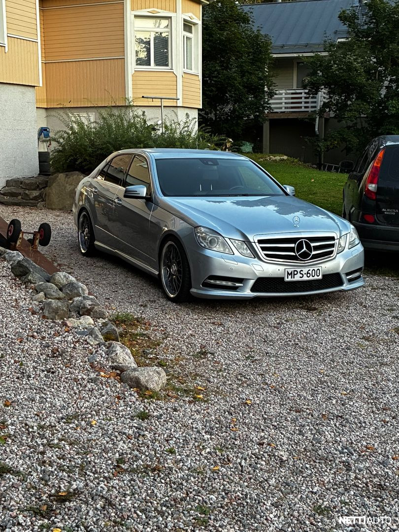 Mercedes-Benz E