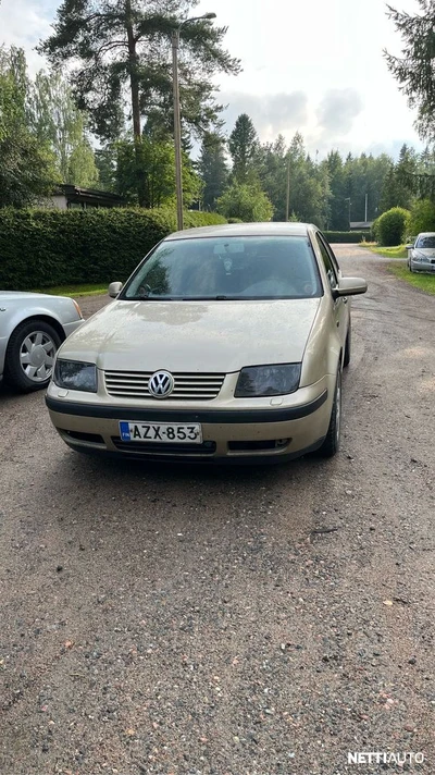 Volkswagen Bora 1,9 SDI 50kW 2003, photo 2/13