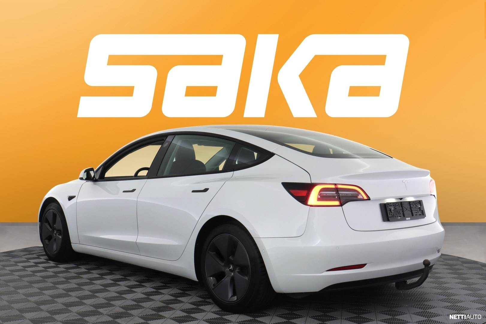 Tesla Model 3 2021, kuva 5/25
