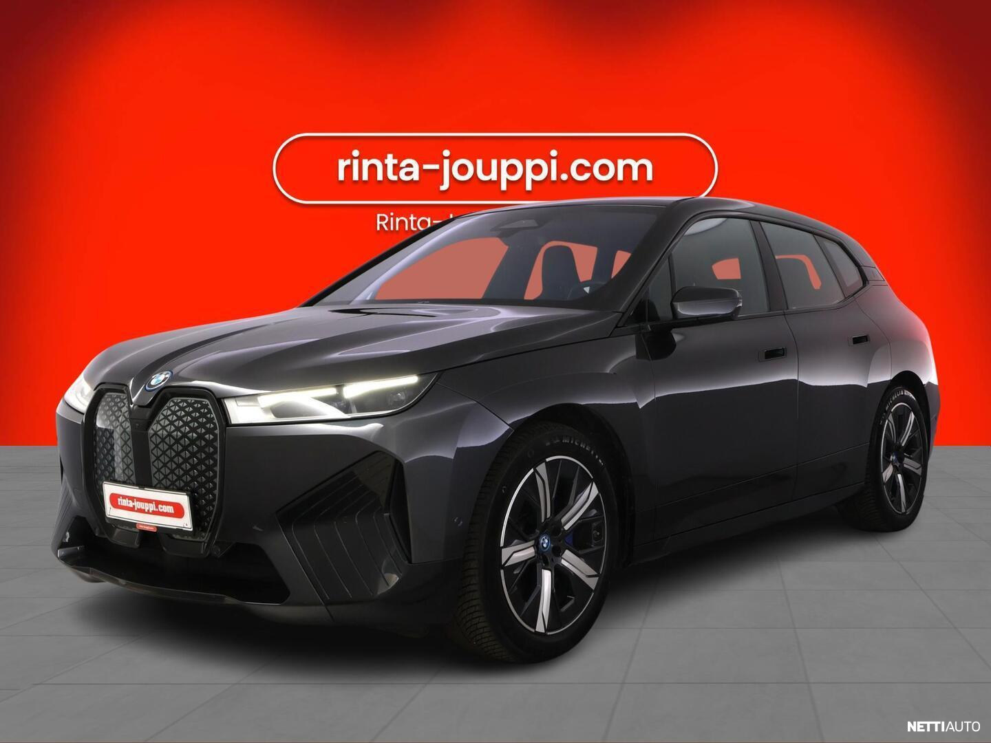 BMW iX
