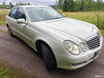 Mercedes-Benz E CDI Business 2008, photo 2/13