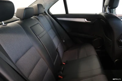 Mercedes-Benz C 2008, kuva 6/10