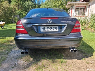 Mercedes-Benz E W211 e500 2003, kuva 5/10