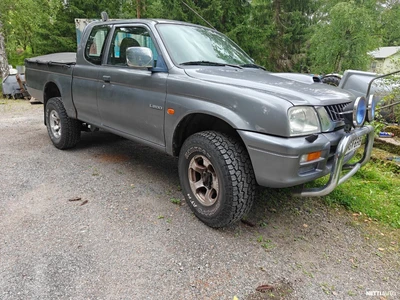 Mitsubishi L200 1999, photo 1/10