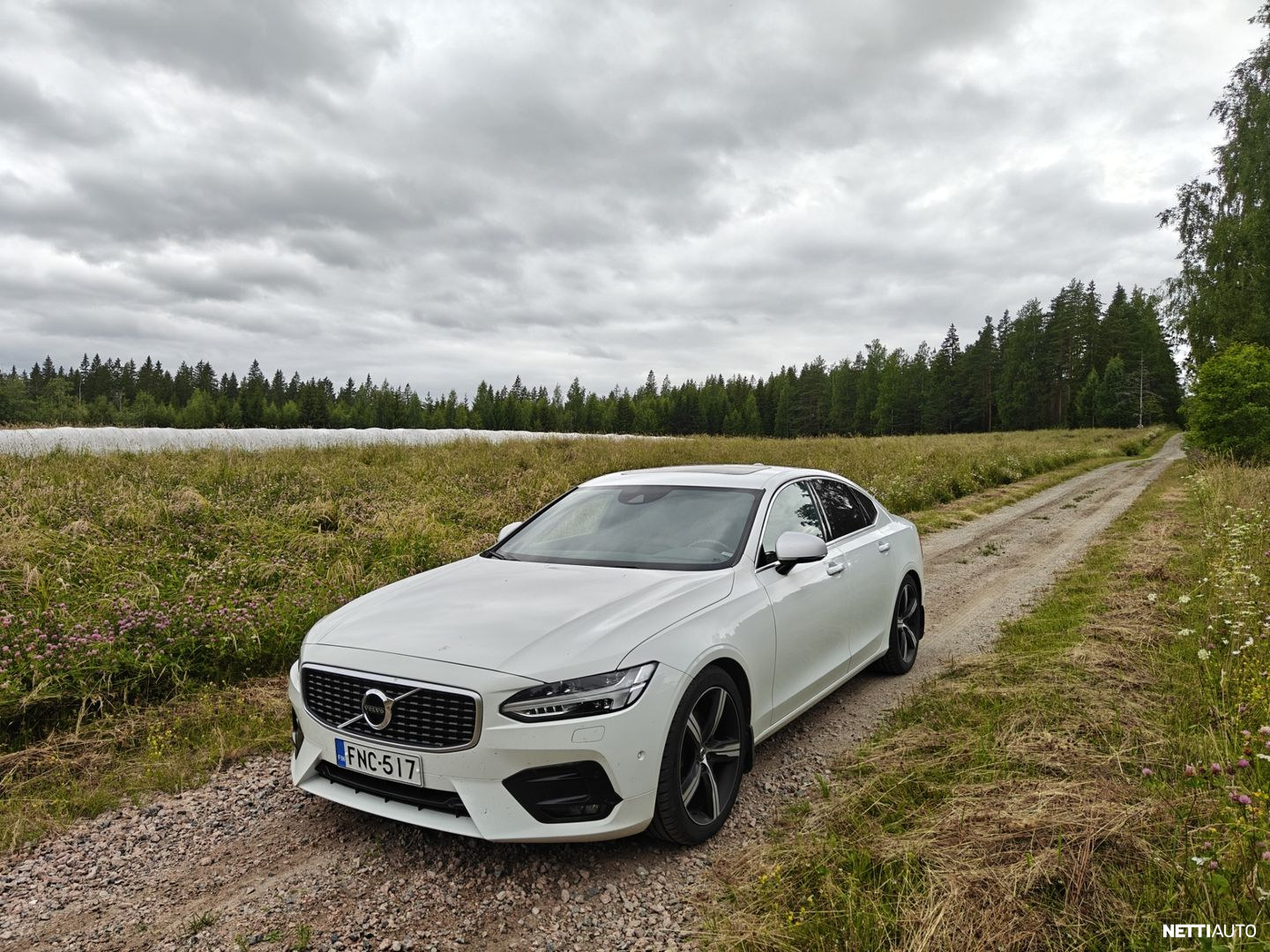 Volvo S90 2018, photo 3/19