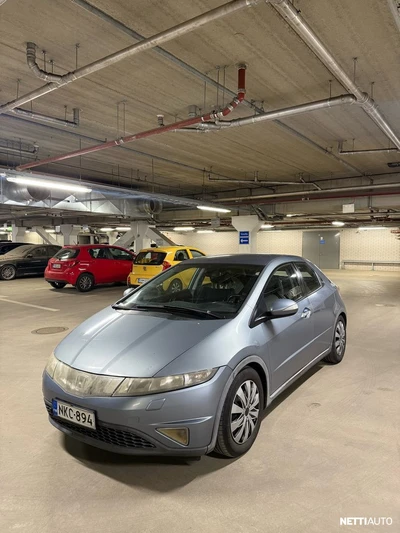 Honda Civic 4D 1,8i Comfort 2007, kuva 1/5