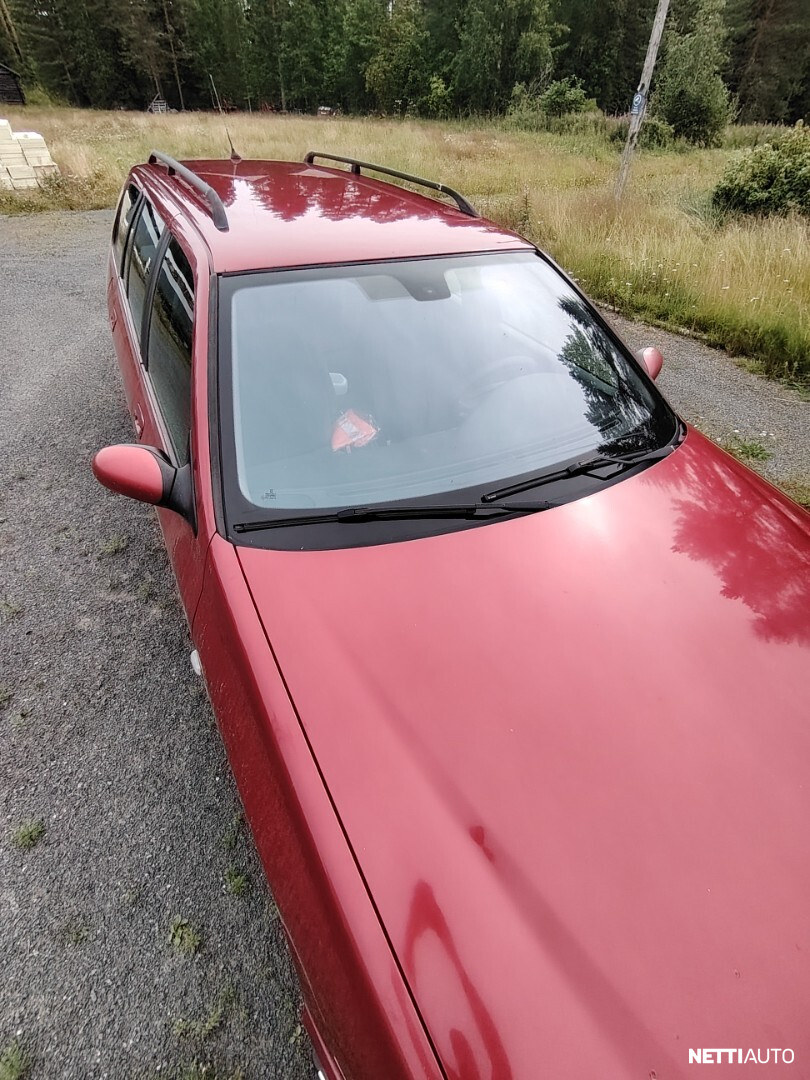 Peugeot 406