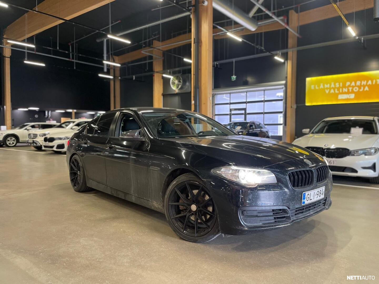 BMW 520