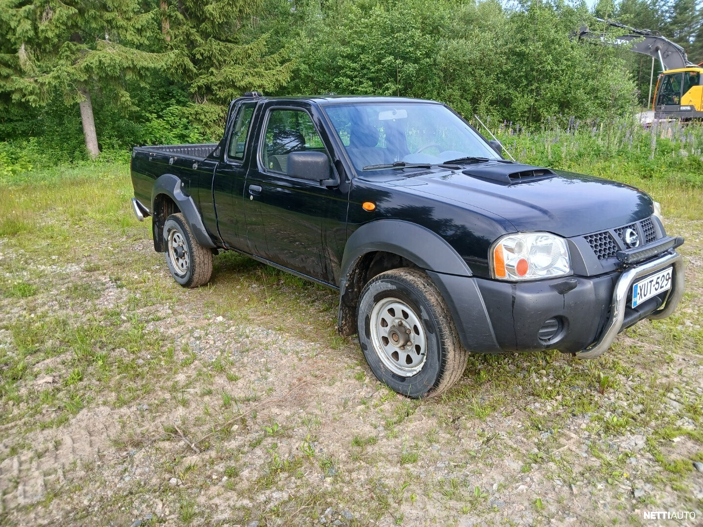 Nissan Pickup