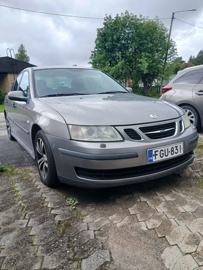 Saab 9-3 2005, kuva 1/8