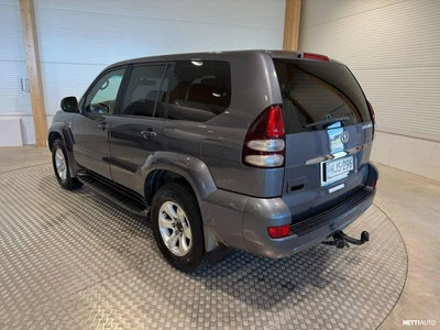 Toyota Land Cruiser 2005, kuva 3/18