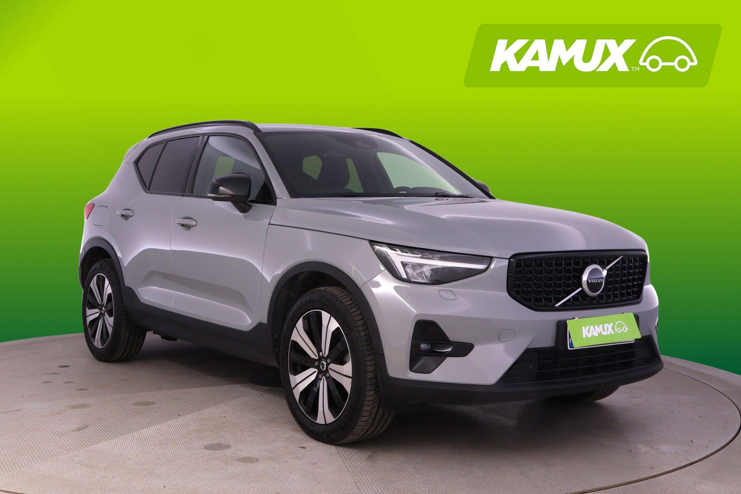 Volvo XC40 T4 TwE Plus Dark aut recharge ** Merkkihuollettu Suomi-auto! **