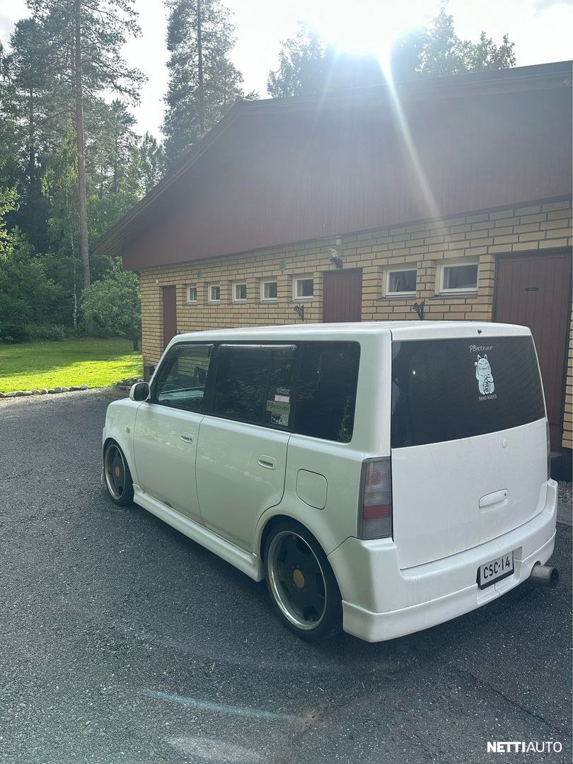 Toyota BB 2000, kuva 3/7