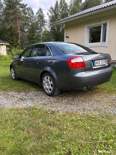 Audi A4 2004, photo 4/14