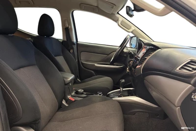 Mitsubishi L200 2016, photo 7/24