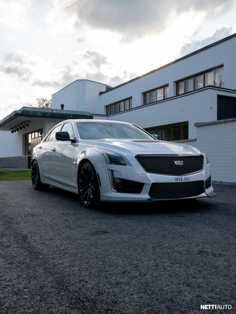 Cadillac CTS-V