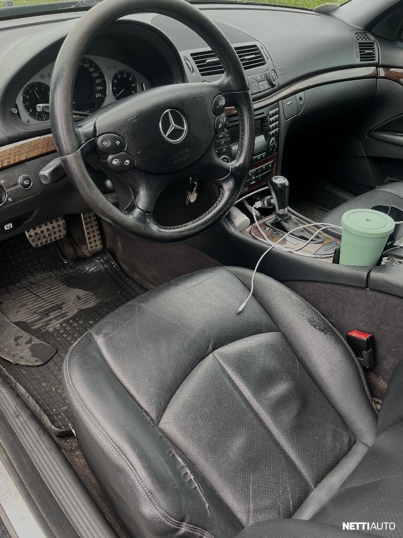 Mercedes-Benz E 2006, photo 6/8