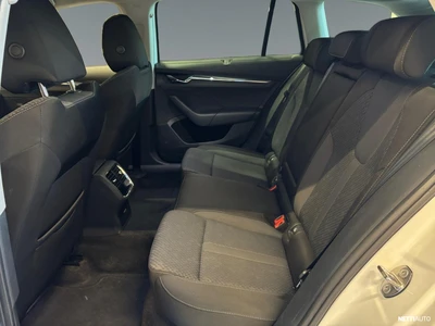 Skoda Octavia 2023, kuva 7/20