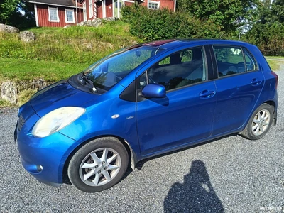 Toyota Yaris Diesel 1.4 Automaatti 2007, photo 1/13
