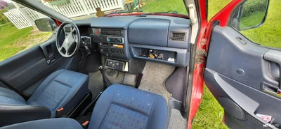 Volkswagen Transporter 2002, kuva 6/12