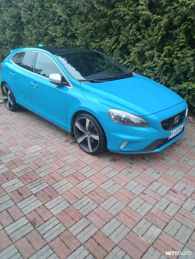 Volvo V40 T5 R-Design aut 2013, kuva 1/3
