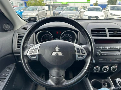 Mitsubishi ASX 1,6 Invite 2011, kuva 6/39