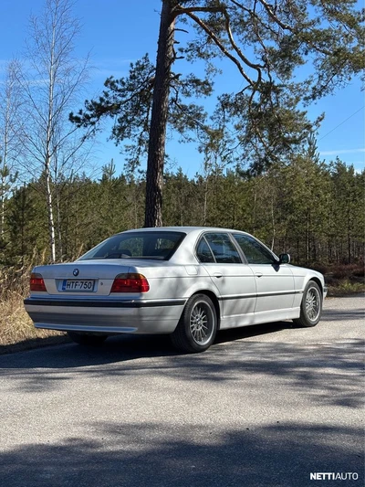 BMW 730 2001, photo 2/11