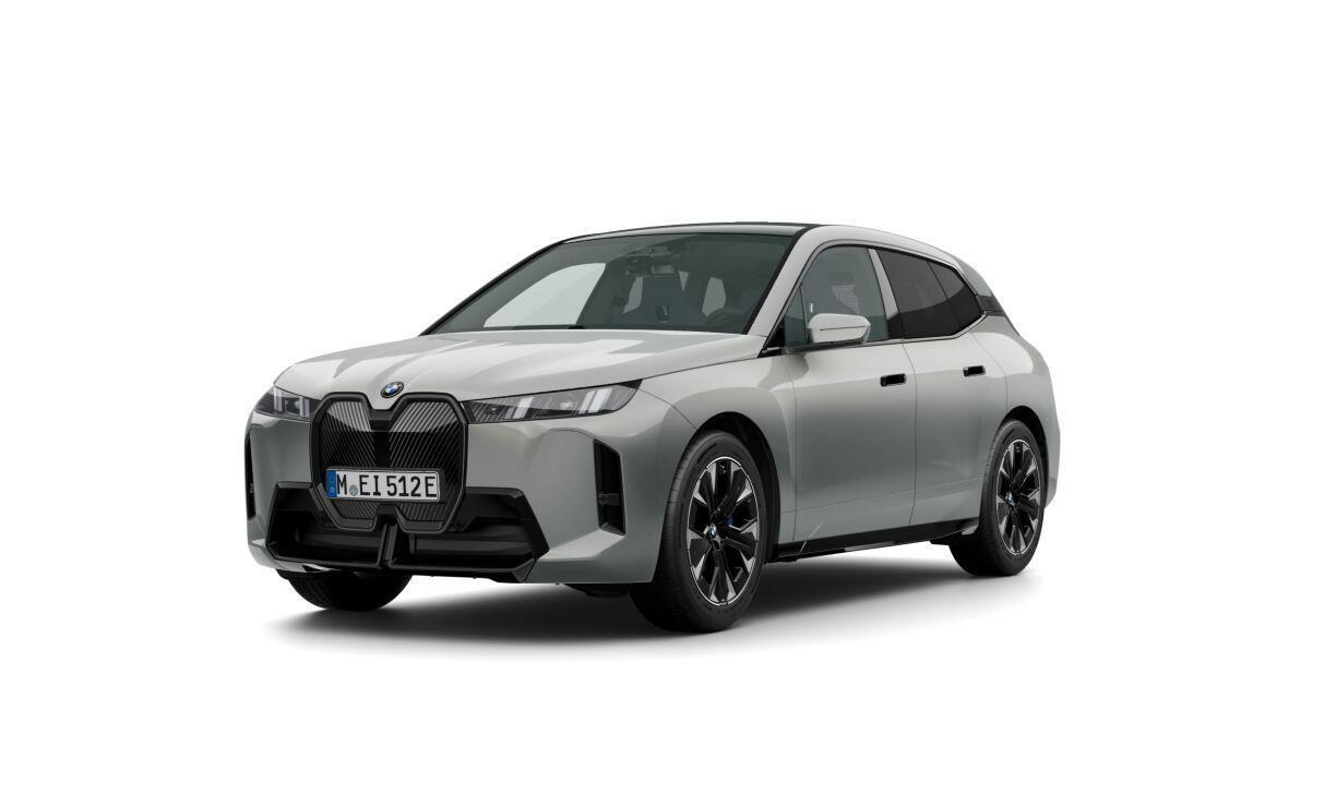 BMW iX