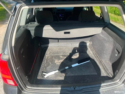 Volkswagen Golf 2003, kuva 7/9