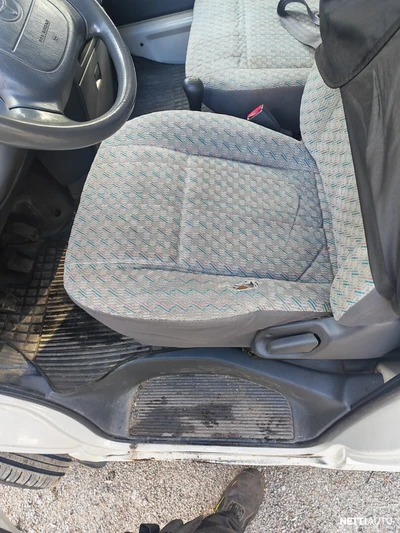 Toyota Hiace 2,5 D4D 100 4ov 2001, photo 5/11