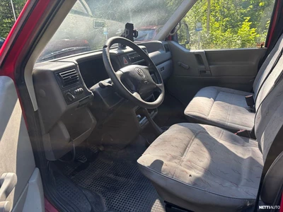 Volkswagen Transporter 2001, kuva 6/9