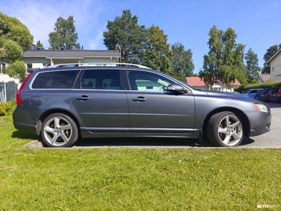 Volvo V70 Flexifuel summum 2009, kuva 4/15
