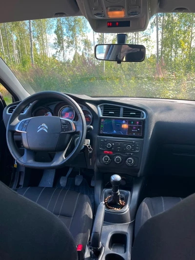 Citroen C4 VTi 95 Attraction 2011, kuva 5/9