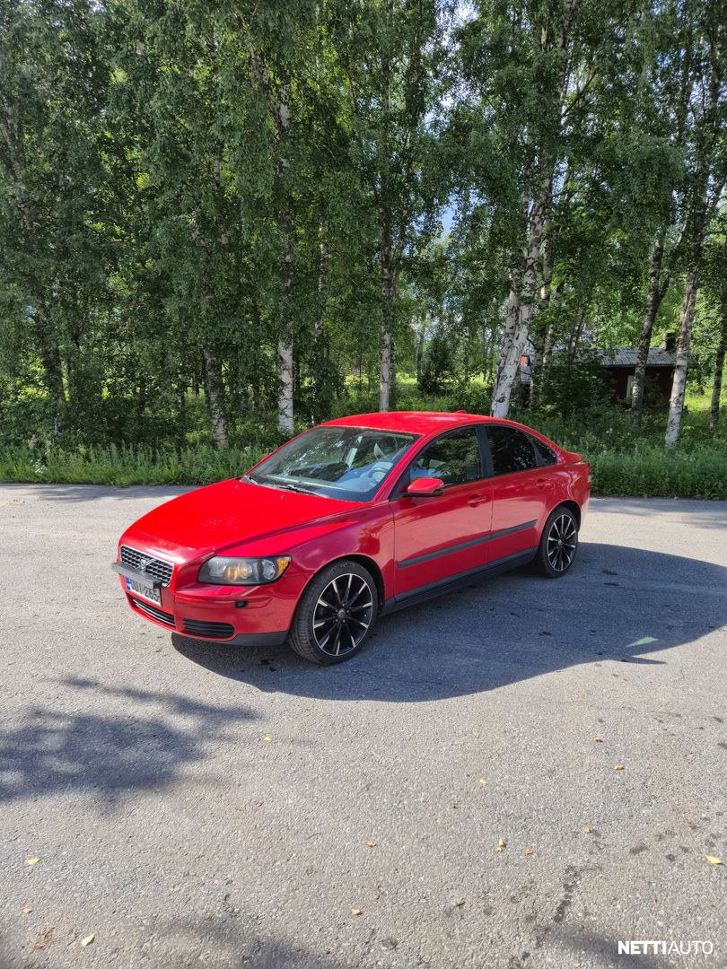 Volvo S40