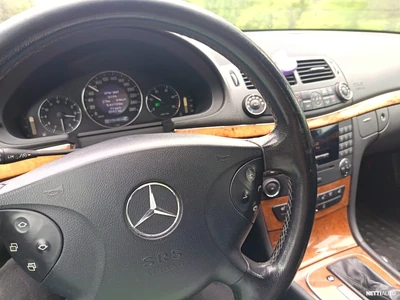 Mercedes-Benz E 2006, photo 3/24