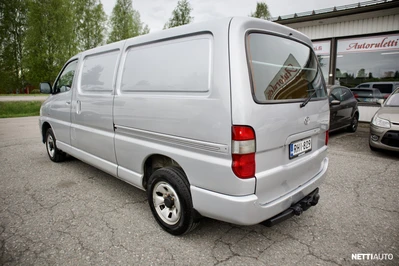 Toyota Hiace 2009, photo 7/15