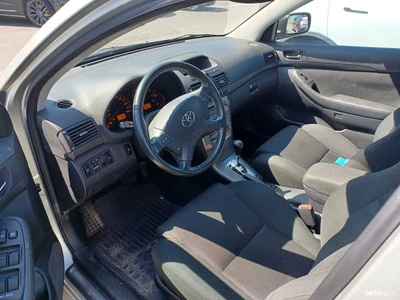 Toyota Avensis 2005, kuva 3/3