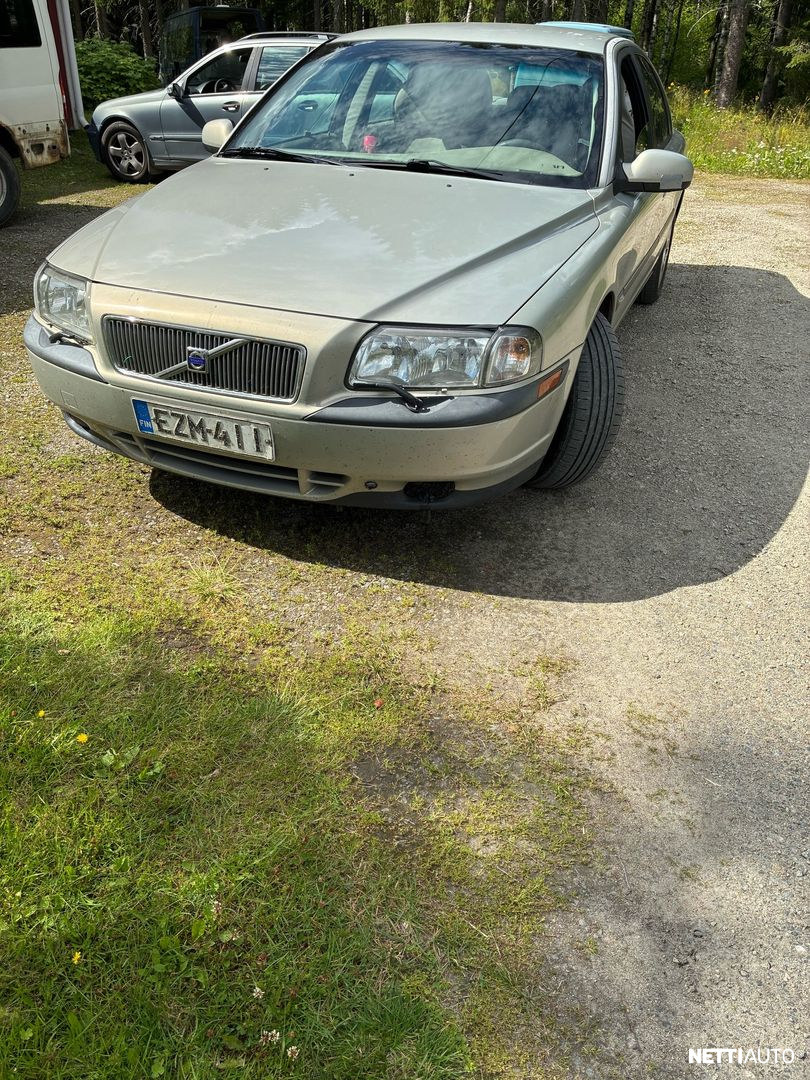 Volvo S80