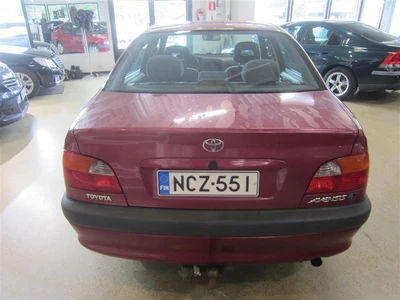 Toyota Avensis 1999, kuva 4/18