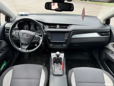 Toyota Avensis 2016, kuva 6/10