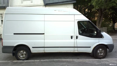 Ford Transit 2012, photo 5/13