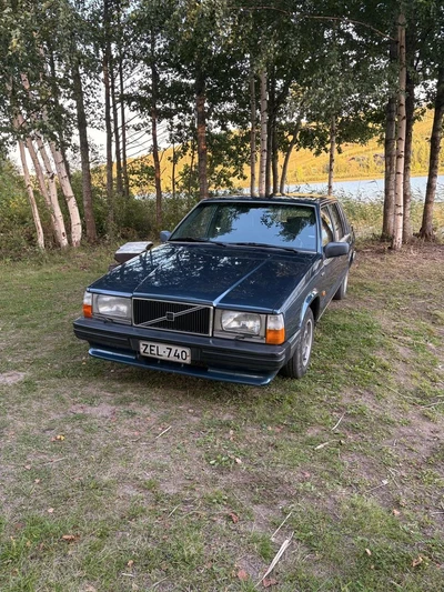 Volvo 740 GLE 1989, kuva 4/12
