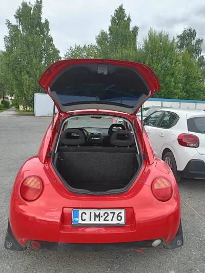 Volkswagen New Beetle 1999, photo 2/18