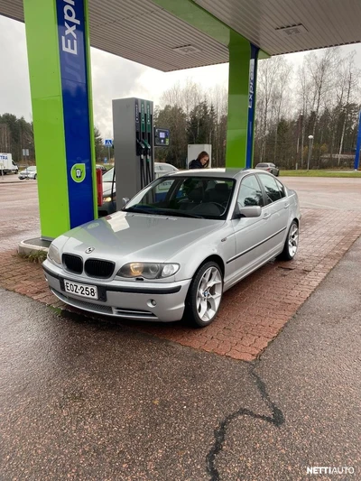 BMW 320 2004, photo 5/5