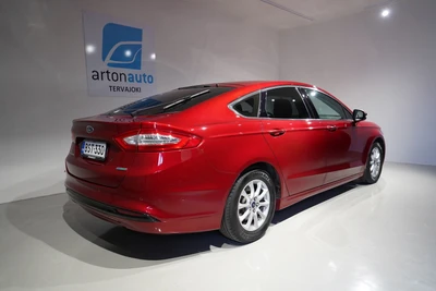 Ford Mondeo 2015, kuva 6/10