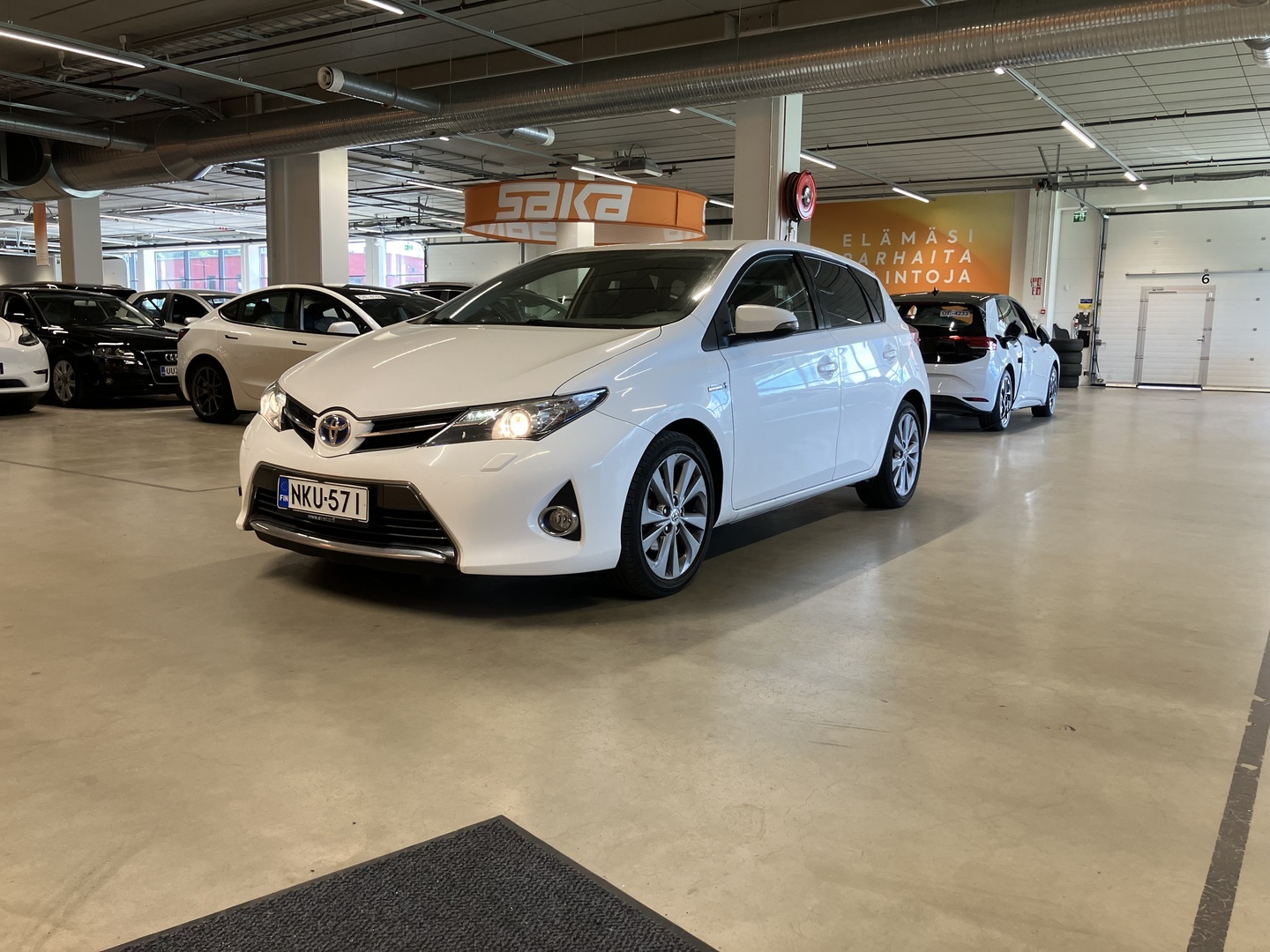 Toyota Auris Touring Sports 1,8 Hybrid Active