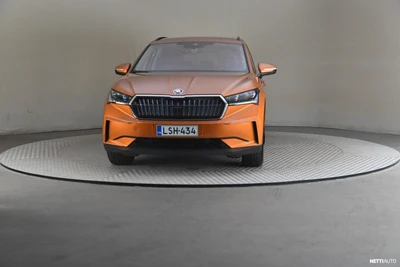 Skoda Enyaq 2023, photo 3/31