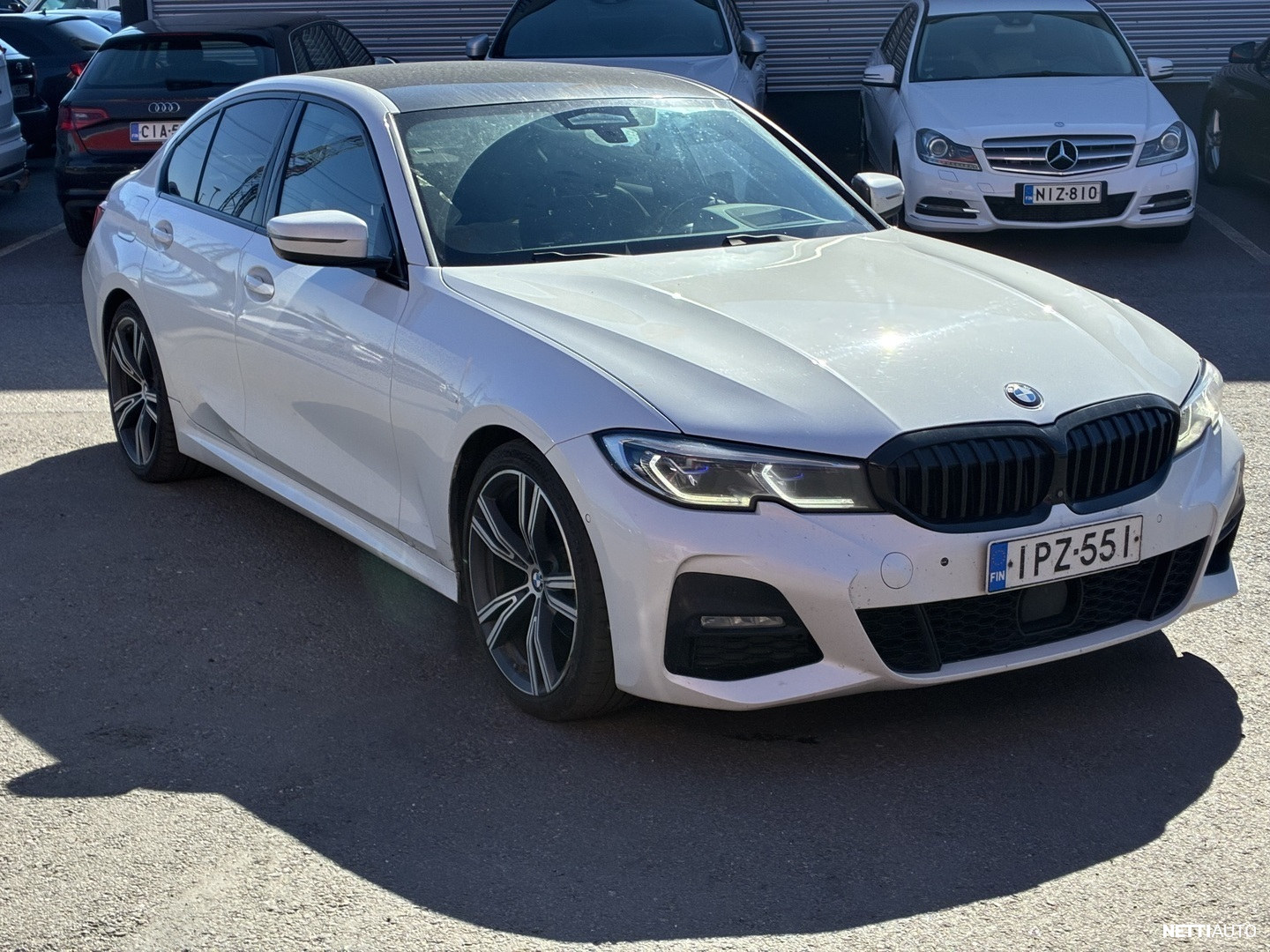 BMW 320